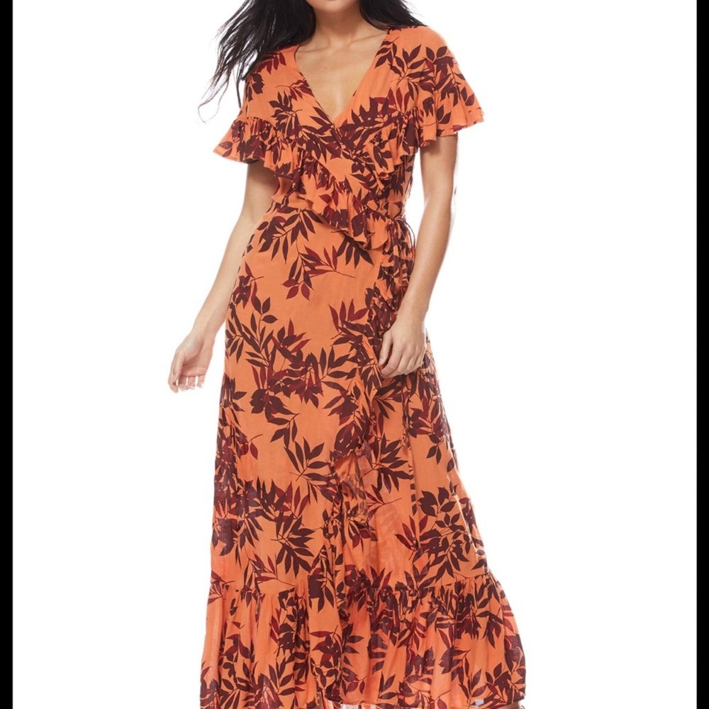 🎉3for $15Sofia Vergara Orange Maxi Dress size L PRICE FIRM